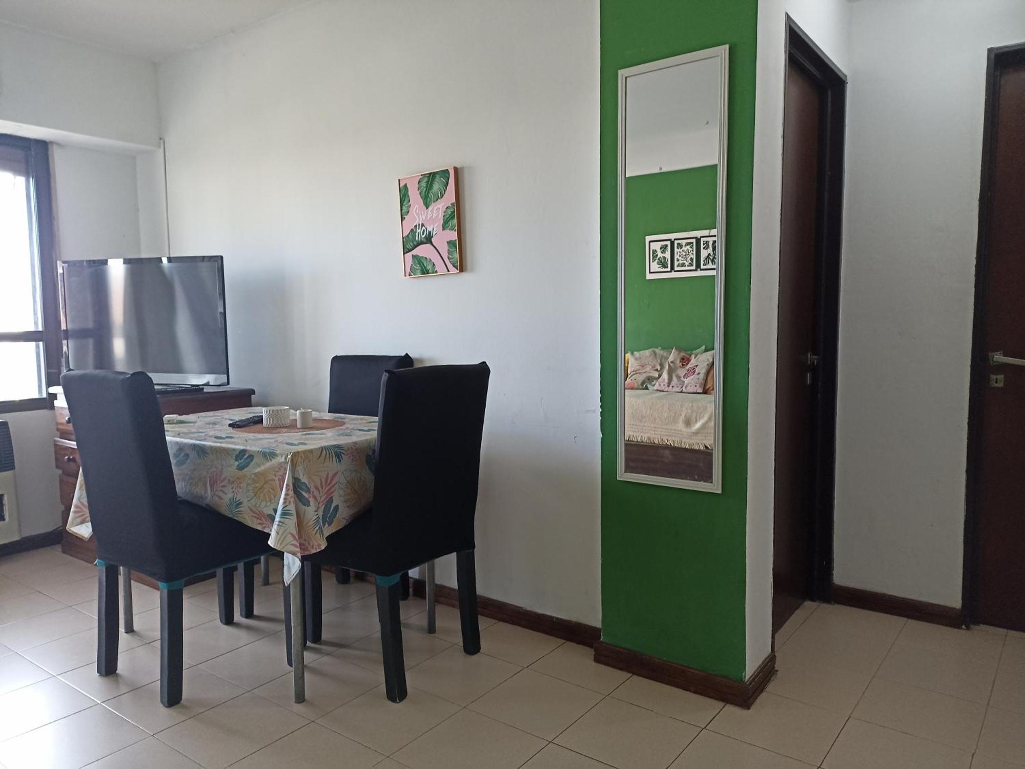 Departamento Plaza Moreno Con Balcon La Plata Exterior photo
